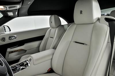 2018 Rolls-Royce Dawn -WHITE ON WHITE-LIKE NEW!   - Photo 27 - Joliet, IL 60435