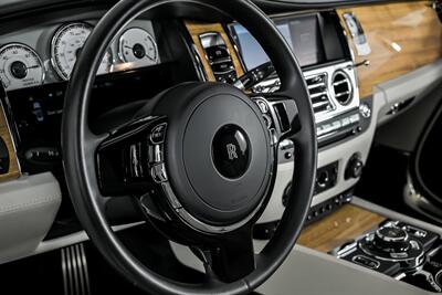 2018 Rolls-Royce Dawn -WHITE ON WHITE-LIKE NEW!   - Photo 32 - Joliet, IL 60435