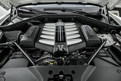 2018 Rolls-Royce Dawn -WHITE ON WHITE-LIKE NEW!   - Photo 17 - Joliet, IL 60435