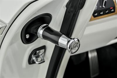 2018 Rolls-Royce Dawn -WHITE ON WHITE-LIKE NEW!   - Photo 19 - Joliet, IL 60435
