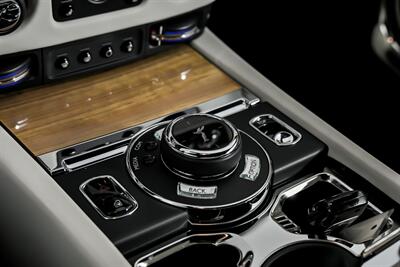 2018 Rolls-Royce Dawn -WHITE ON WHITE-LIKE NEW!   - Photo 48 - Joliet, IL 60435