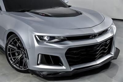 2017 Chevrolet Camaro ZL1   - Photo 3 - Joliet, IL 60435