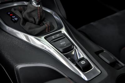 2017 Chevrolet Camaro ZL1   - Photo 38 - Joliet, IL 60435