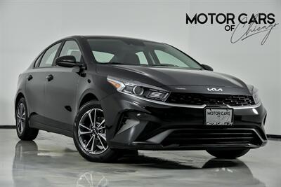 2024 Kia Forte LX - Photo 1 - Joliet, IL 60435