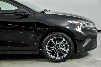 2024 Kia Forte LX - Photo 15 - Joliet, IL 60435