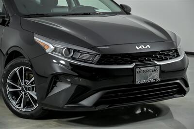 2024 Kia Forte LX - Photo 3 - Joliet, IL 60435