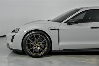 2022 Porsche Taycan Turbo S   - Photo 7 - Joliet, IL 60435