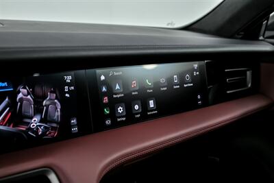 2022 Porsche Taycan Turbo S   - Photo 39 - Joliet, IL 60435