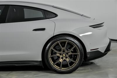 2022 Porsche Taycan Turbo S   - Photo 9 - Joliet, IL 60435