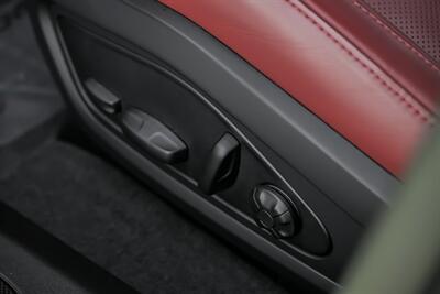 2022 Porsche Taycan Turbo S   - Photo 26 - Joliet, IL 60435