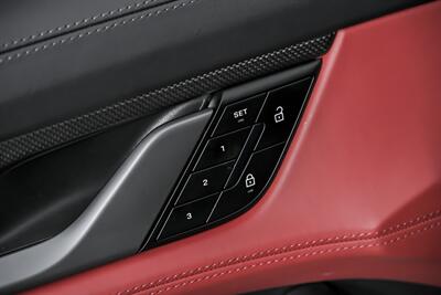 2022 Porsche Taycan Turbo S   - Photo 18 - Joliet, IL 60435