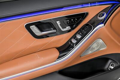 2022 Mercedes-Benz S 500 4MATIC-BIG $131K MSRP-AMG LINE!   - Photo 18 - Joliet, IL 60435