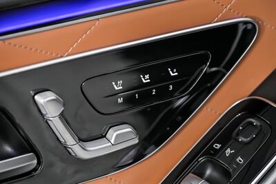 2022 Mercedes-Benz S 500 4MATIC-BIG $131K MSRP-AMG LINE!   - Photo 19 - Joliet, IL 60435