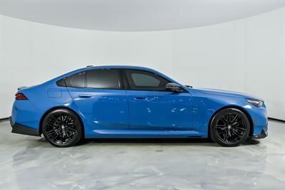 2026 BMW M5 -RARE LSB PAINT! - Photo 14 - Joliet, IL 60435