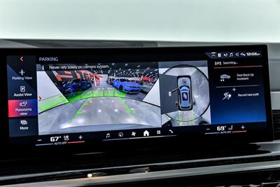 2025 BMW X5 M60i   - Photo 33 - Joliet, IL 60435