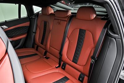 2025 BMW X6 M Competition   - Photo 25 - Joliet, IL 60435