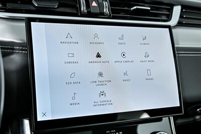 2021 Jaguar XF P300 R-Dynamic SE   - Photo 34 - Joliet, IL 60435