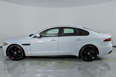 2021 Jaguar XF P300 R-Dynamic SE   - Photo 8 - Joliet, IL 60435