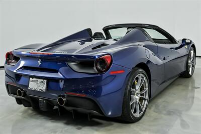 2019 Ferrari 488 Spider   - Photo 12 - Joliet, IL 60435