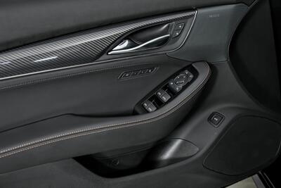 2025 Cadillac CT5-V -STARLIGHT HEADLINER! - Photo 18 - Joliet, IL 60435