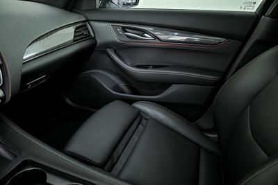2025 Cadillac CT5-V -STARLIGHT HEADLINER! - Photo 38 - Joliet, IL 60435