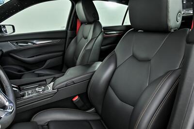 2025 Cadillac CT5-V -STARLIGHT HEADLINER! - Photo 23 - Joliet, IL 60435