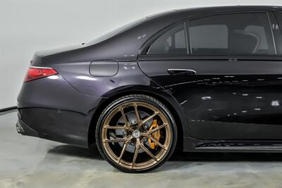 2025 Mercedes-Benz AMG S 63 E Performance-HIGHEST MSRP OF $247K!   - Photo 13 - Joliet, IL 60435