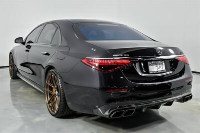 2025 Mercedes-Benz AMG S 63 E Performance-HIGHEST MSRP OF $247K!   - Photo 10 - Joliet, IL 60435