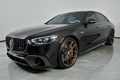 2025 Mercedes-Benz AMG S 63 E Performance-HIGHEST MSRP OF $247K!   - Photo 6 - Joliet, IL 60435