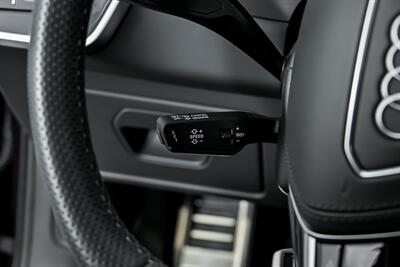 2025 Audi RS 6 Avant performance 4.0T quattro Avant-EXCLUSIVE PAINT!   - Photo 32 - Joliet, IL 60435