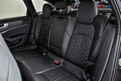 2025 Audi RS 6 Avant performance 4.0T quattro Avant-EXCLUSIVE PAINT!   - Photo 25 - Joliet, IL 60435