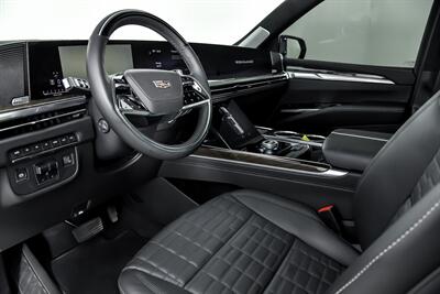 2025 Cadillac Escalade ESV Sport Platinum   - Photo 20 - Joliet, IL 60435