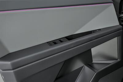 2025 Tesla Cybertruck Cyberbeast   - Photo 18 - Joliet, IL 60435