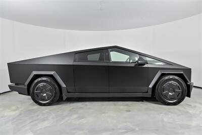 2025 Tesla Cybertruck Cyberbeast   - Photo 14 - Joliet, IL 60435