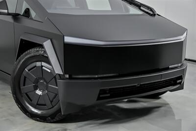 2025 Tesla Cybertruck Cyberbeast   - Photo 3 - Joliet, IL 60435