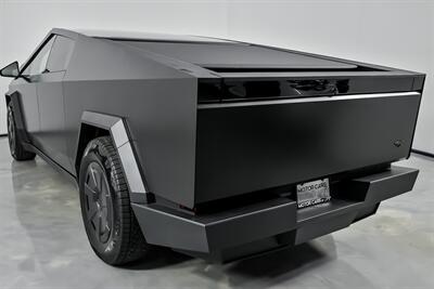 2025 Tesla Cybertruck Cyberbeast   - Photo 10 - Joliet, IL 60435