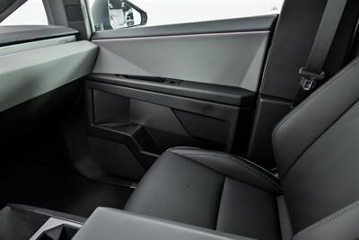 2025 Tesla Cybertruck Cyberbeast   - Photo 42 - Joliet, IL 60435