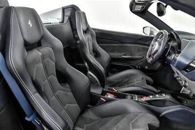 2017 Ferrari 488 Spider -SPORT EXHAUST-TONS OF CARBON FIBER- HI FI SOUND   - Photo 19 - Joliet, IL 60435