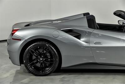 2017 Ferrari 488 Spider -SPORT EXHAUST-TONS OF CARBON FIBER- HI FI SOUND   - Photo 13 - Joliet, IL 60435