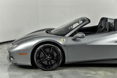 2017 Ferrari 488 Spider -SPORT EXHAUST-TONS OF CARBON FIBER- HI FI SOUND   - Photo 7 - Joliet, IL 60435