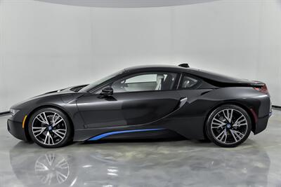 2016 BMW i8   - Photo 8 - Joliet, IL 60435