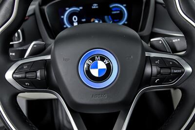 2016 BMW i8   - Photo 25 - Joliet, IL 60435
