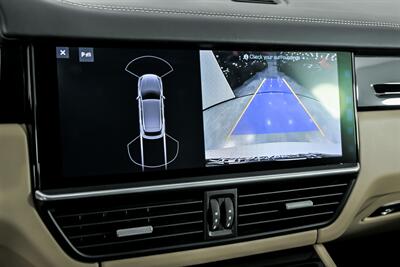 2019 Porsche Cayenne E-Hybrid - Photo 37 - Joliet, IL 60435