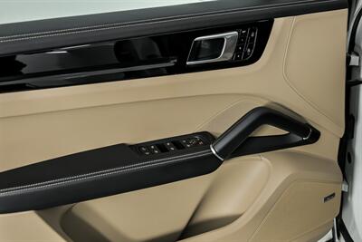 2019 Porsche Cayenne E-Hybrid - Photo 18 - Joliet, IL 60435