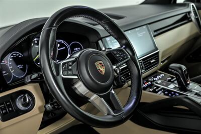 2019 Porsche Cayenne E-Hybrid - Photo 26 - Joliet, IL 60435