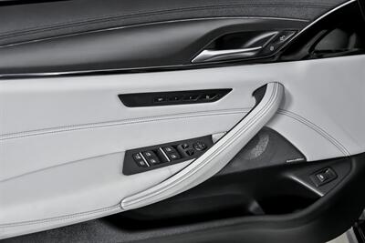 2021 BMW M5 COMPETITION   - Photo 18 - Joliet, IL 60435