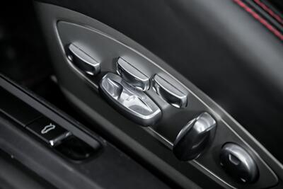 2016 Porsche 911 Targa 4 GTS - Photo 29 - Joliet, IL 60435