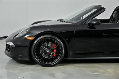 2016 Porsche 911 Targa 4 GTS - Photo 7 - Joliet, IL 60435