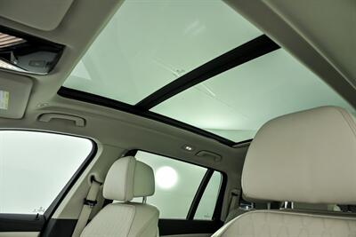 2023 BMW X7 xDrive40i - Photo 24 - Joliet, IL 60435