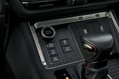 2025 Lexus GX 550 Overtrail+-LIFTED WITH WHEELS!   - Photo 34 - Joliet, IL 60435